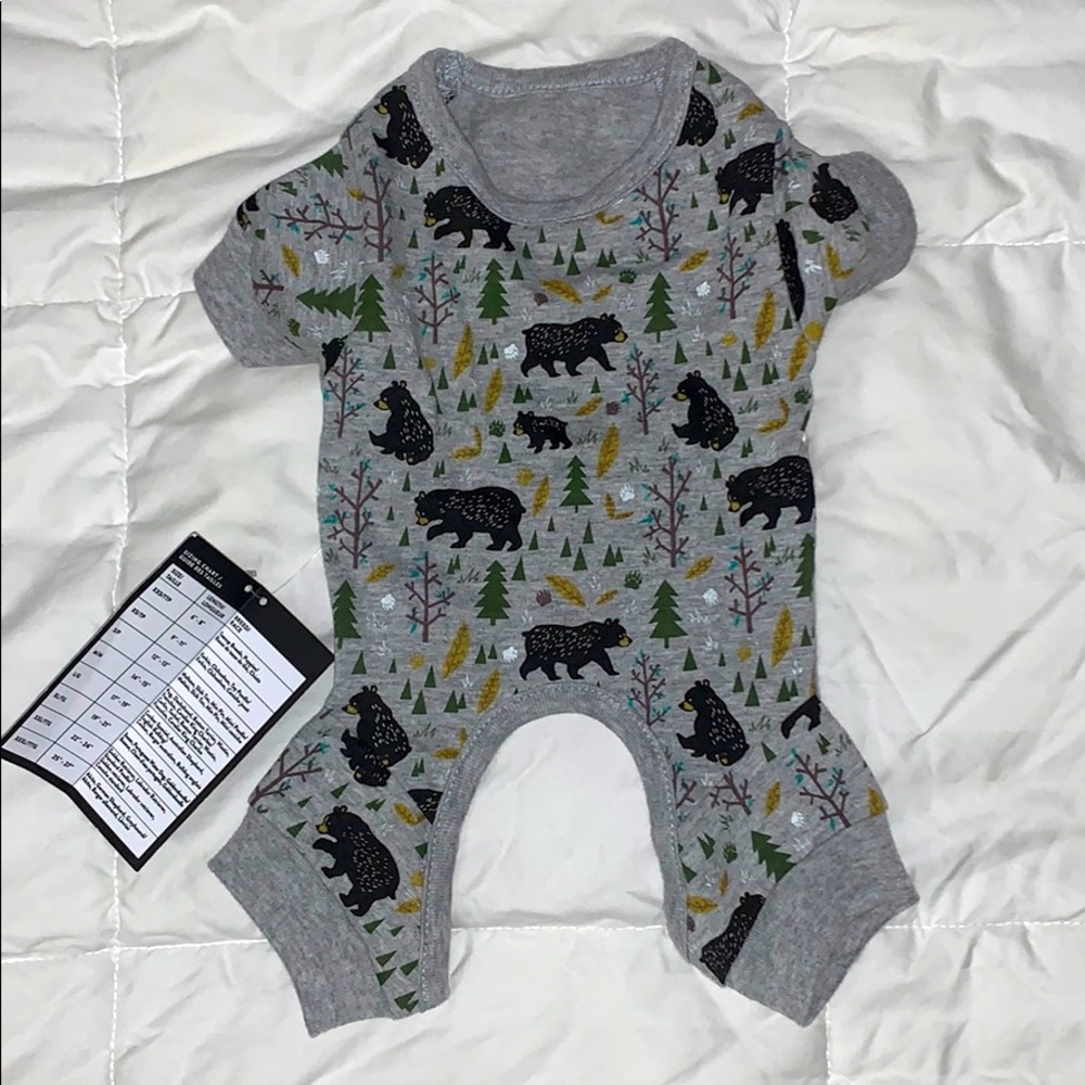 Pet clothes/ Dog clothes